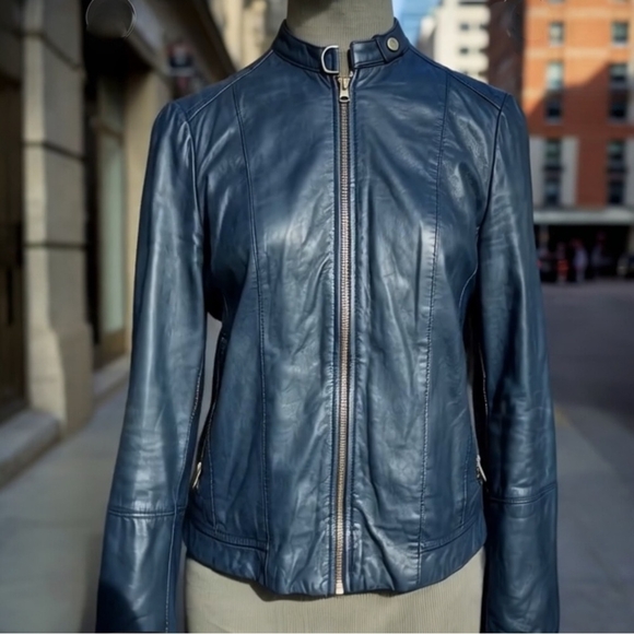 Massimo Dutti Women’s Blue Leather Biker Jacket Zip Front Size M - Picture 1 of 9